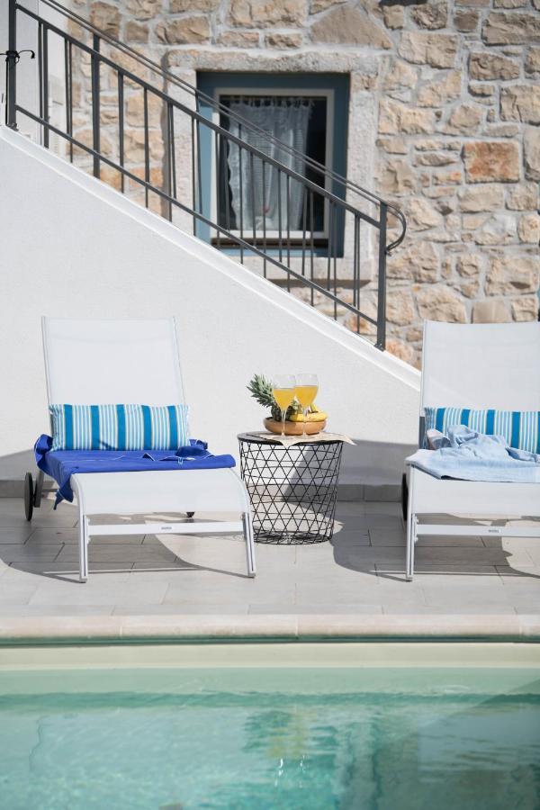 Villa Caterina บระทอนิกลา ภายนอก รูปภาพ
